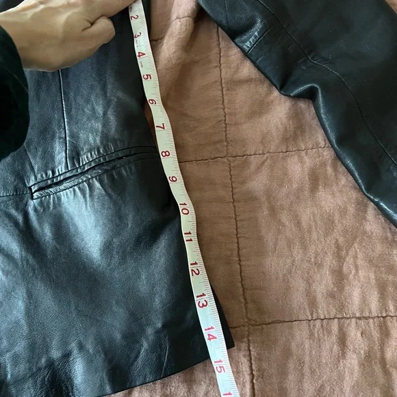 Reiss vintage elegant black leather coat with button front size XSmall - Picture 11 of 14